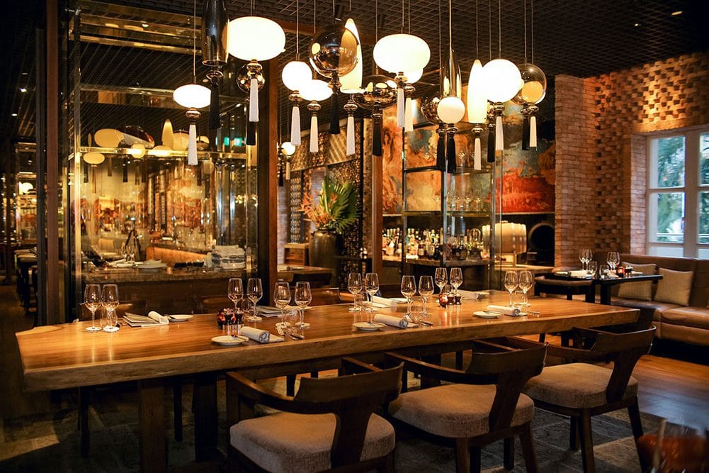 Không Gian Thu Hút Thực Khách Tại Park Hyatt Sài Gòn