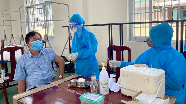PQ Trien Khai Tiem Vaccine Covid Cho Toan Dan 1