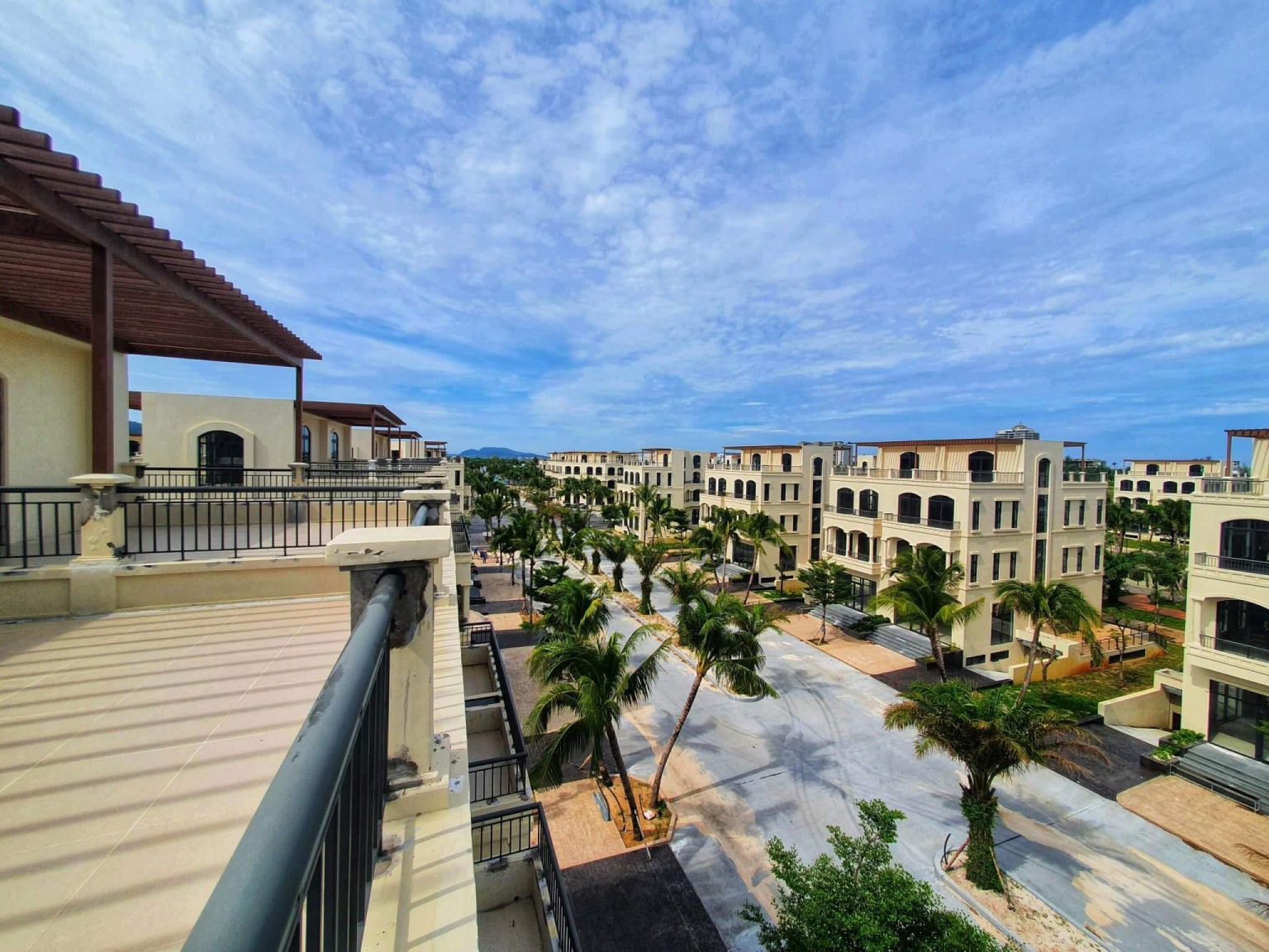 Palm Garden Shop Villas Phu Quoc 1