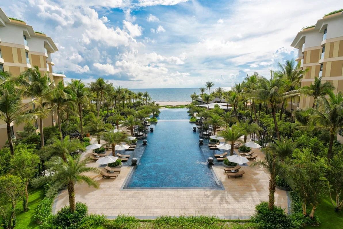 Ngam Hong Hon Tren Bai Bien Phu