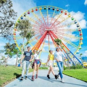 Phu Quoc Nang Tien Ca Long Lay Giua Dai Duong