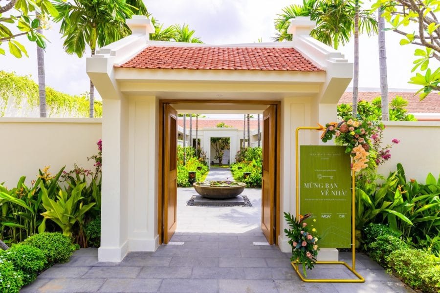 Dinh Thự Duyên Hải Beach Villa - Tác phẩm nghệ thuật sống động bên bờ cát vàng mịn màng Phú Quốc 