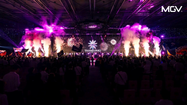 Thanh Phú Centre Point